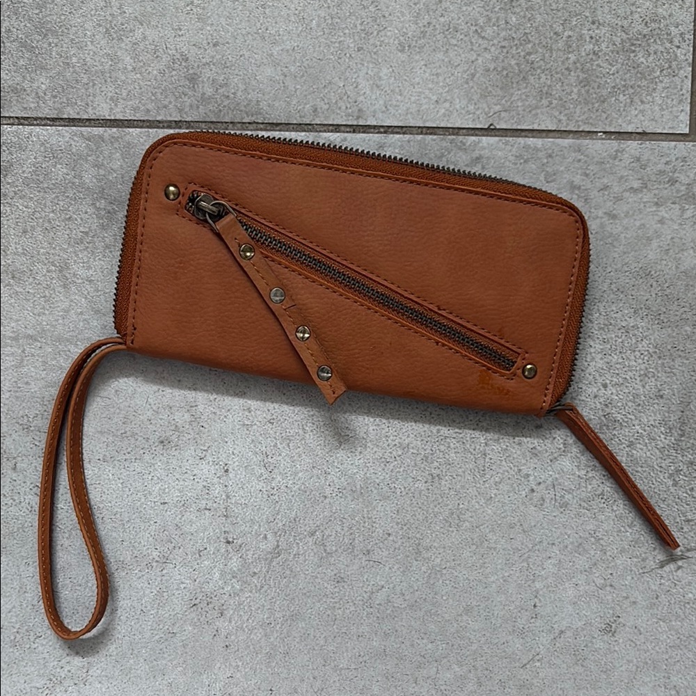 Brown Leather Wristlet Wallet